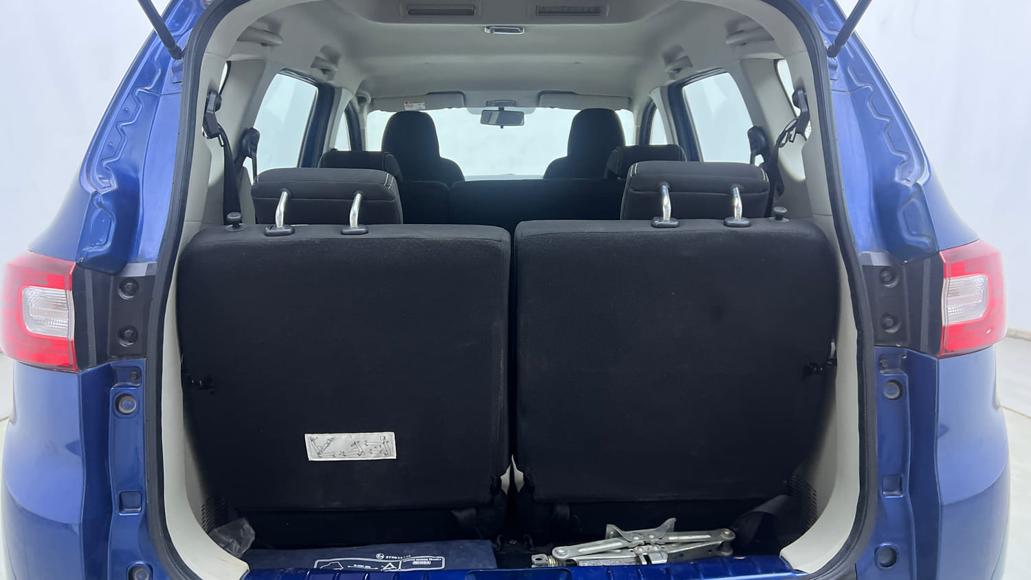 Used 2021 Renault Triber RXT Petrol Manual interior DICKY INSIDE VIEW