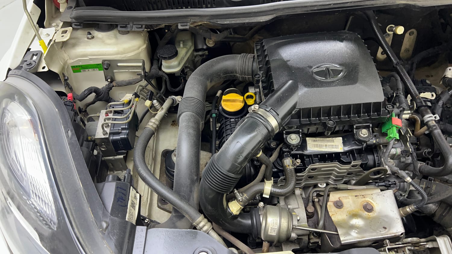 Used 2019 Tata Nexon XMA Petrol Petrol Automatic engine ENGINE RIGHT SIDE VIEW