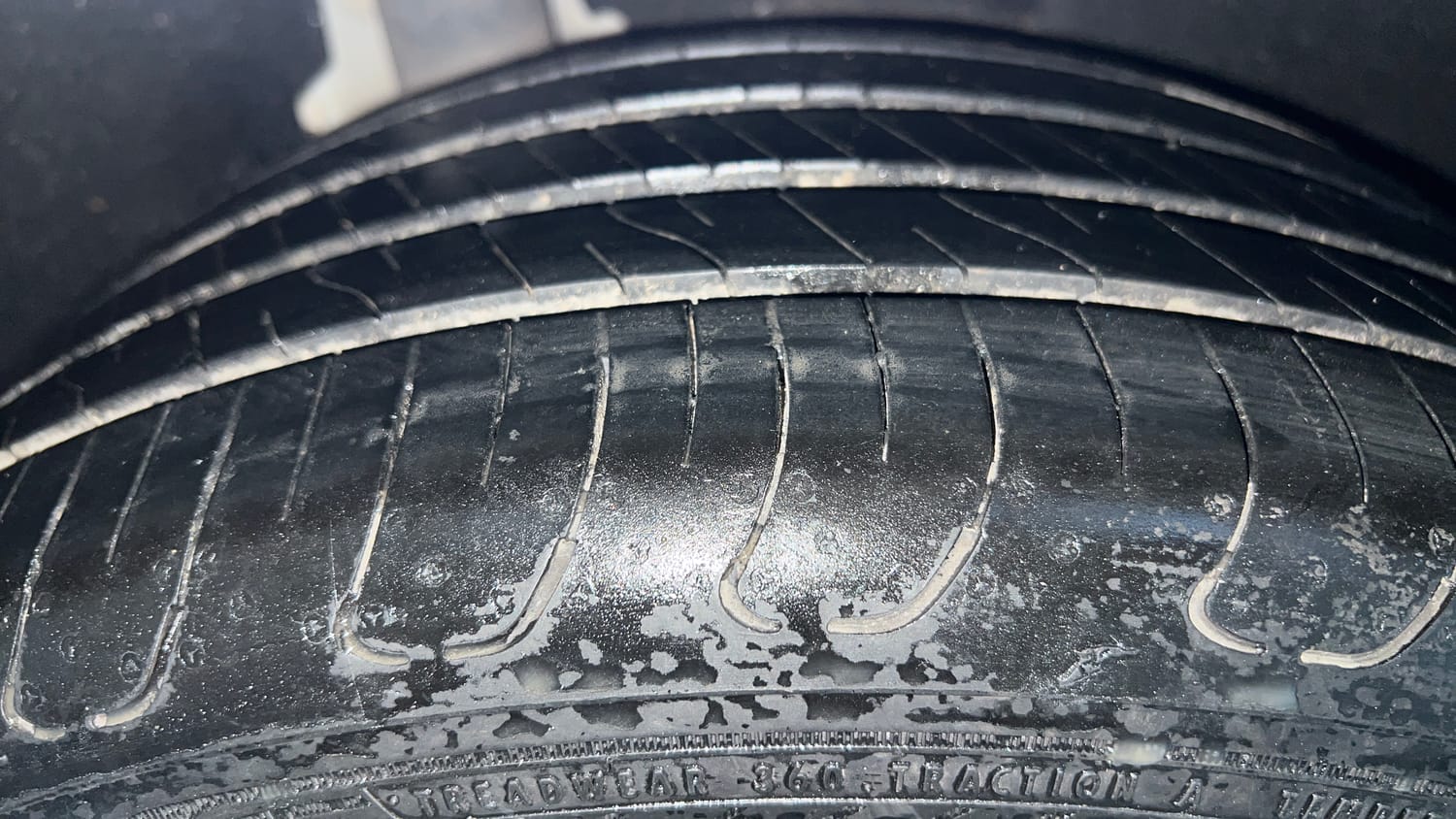 Used 2015 Mercedes-Benz C-Class C 200 Avantgarde Petrol Automatic tyres RIGHT REAR TYRE TREAD VIEW