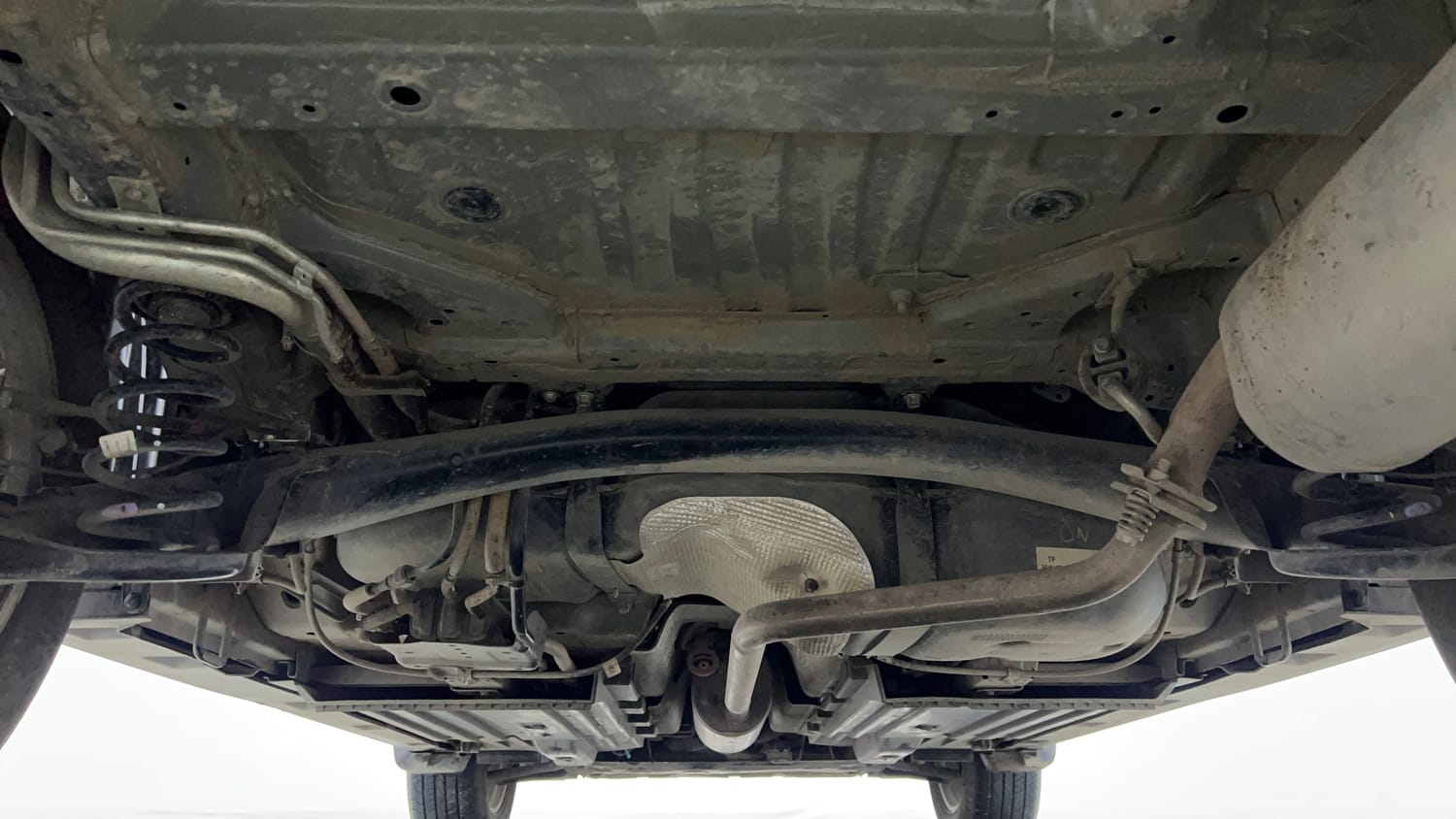 Used 2025 Toyota Urban Cruiser Hyryder V Hybrid Hybrid Automatic extra REAR UNDERBODY VIEW (TAKEN FROM REAR)