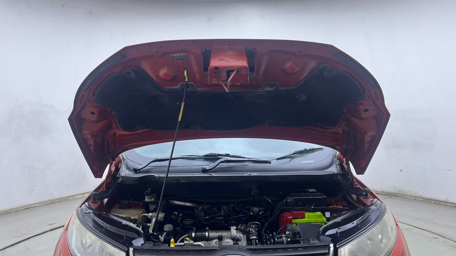 Used 2017 Ford EcoSport Titanium+ 1.5L TDCi Diesel Manual engine ENGINE & BONNET OPEN FRONT VIEW