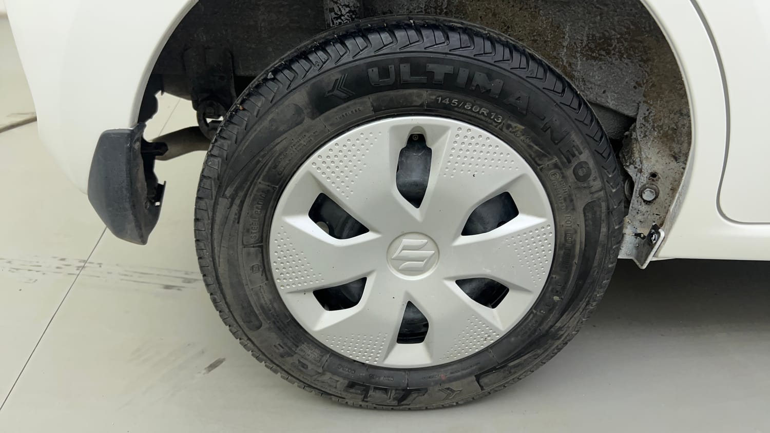 Used 2024 Maruti Suzuki Alto K10 VXi Plus Petrol Manual tyres RIGHT REAR TYRE RIM VIEW