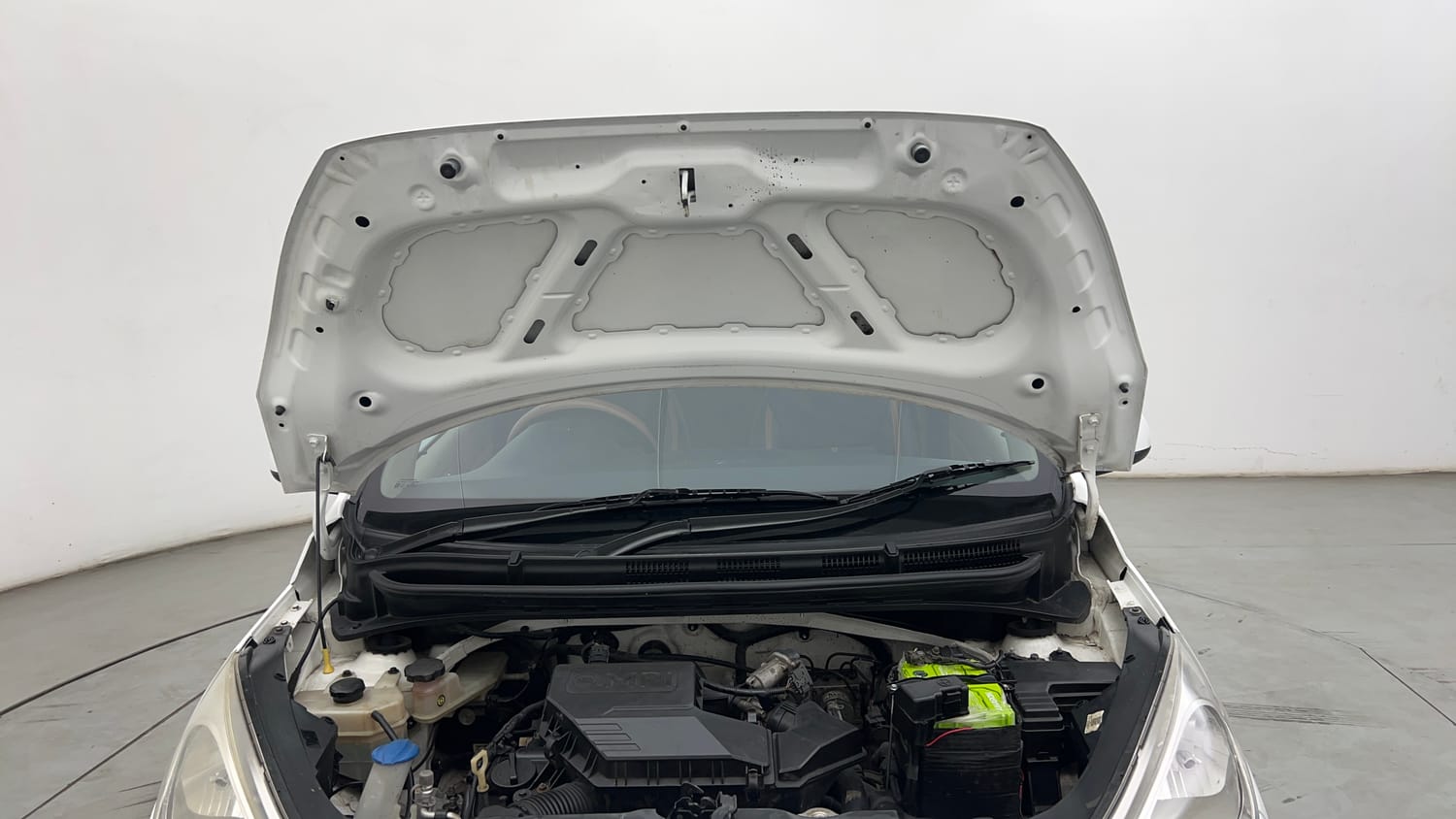 Used 2018 Hyundai Santro Magna Petrol Manual engine ENGINE & BONNET OPEN FRONT VIEW