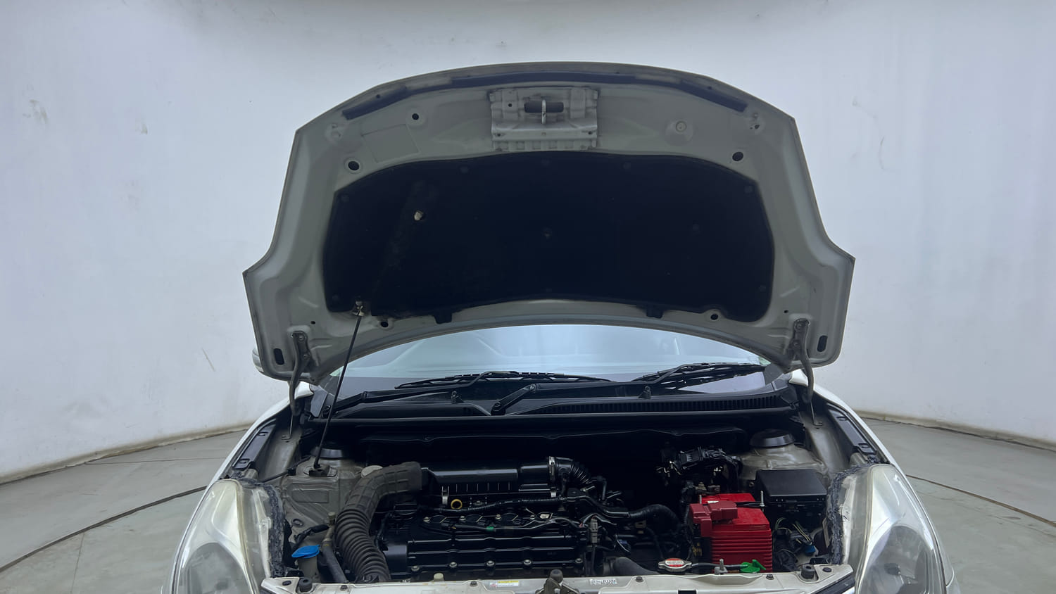 Used 2017 Maruti Suzuki Baleno Delta 1.2 AT Petrol Automatic engine ENGINE & BONNET OPEN FRONT VIEW
