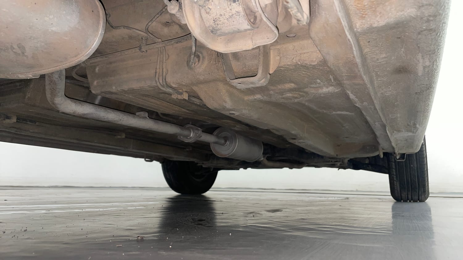 Used 2013 Maruti Suzuki A-Star VXI AT Petrol Automatic extra REAR RIGHT UNDERBODY VIEW