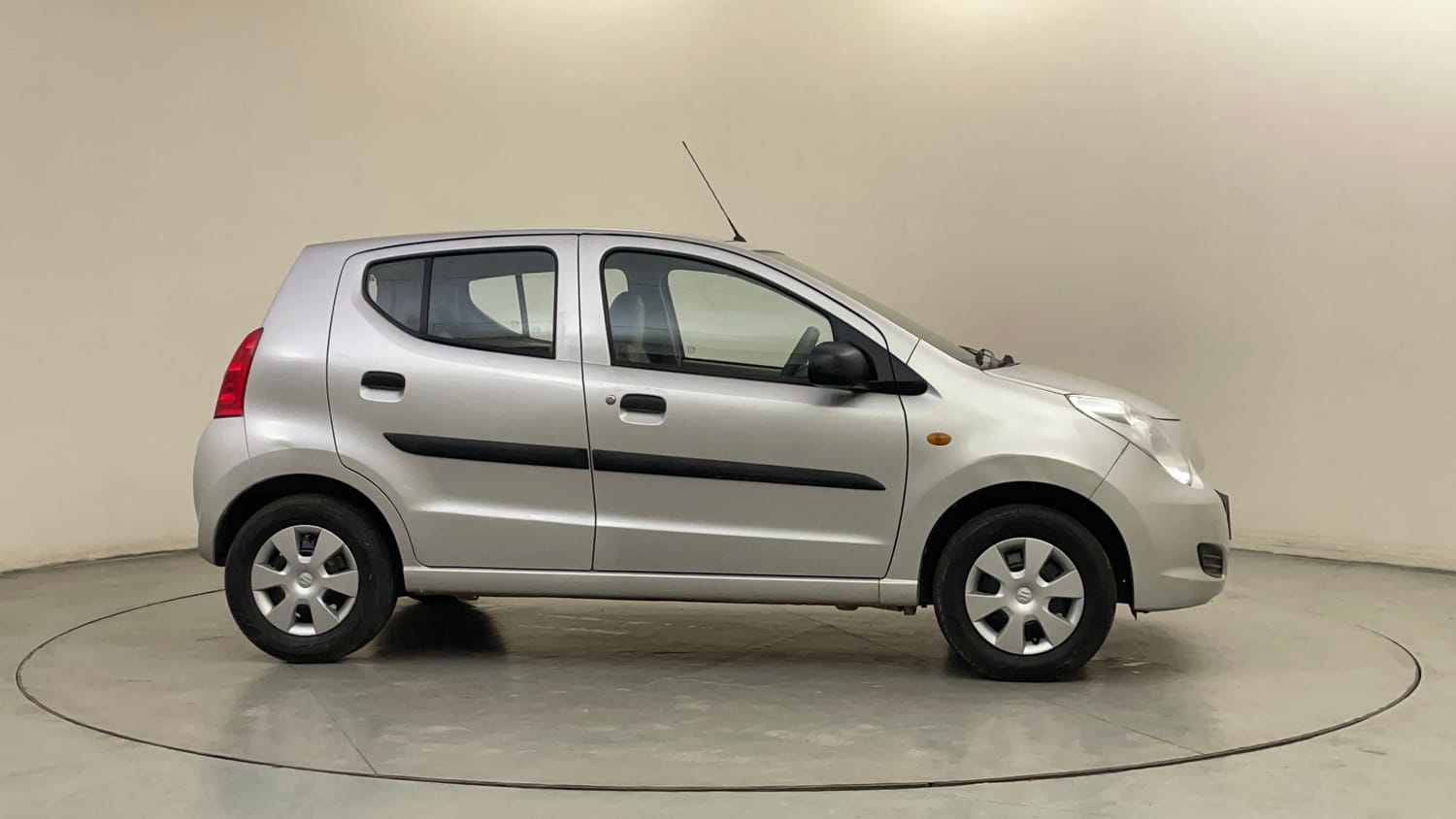 Used 2013 Maruti Suzuki A-Star VXI AT Petrol Automatic exterior RIGHT SIDE VIEW