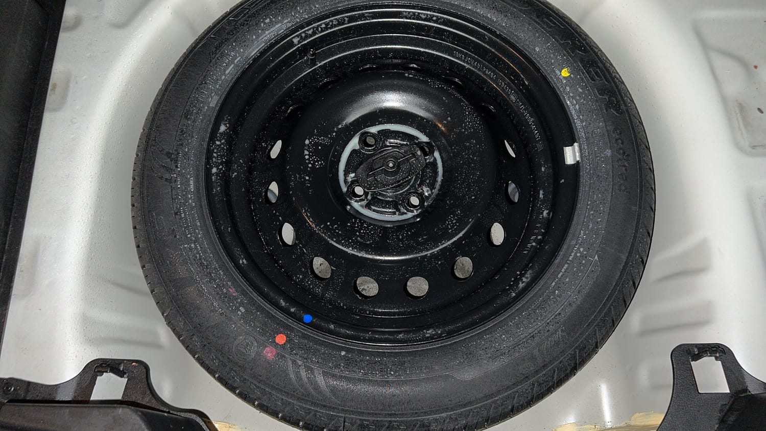 Used 2025 Maruti Suzuki Fronx Zeta 1.0L Turbo MT Petrol Manual tyres SPARE TYRE VIEW