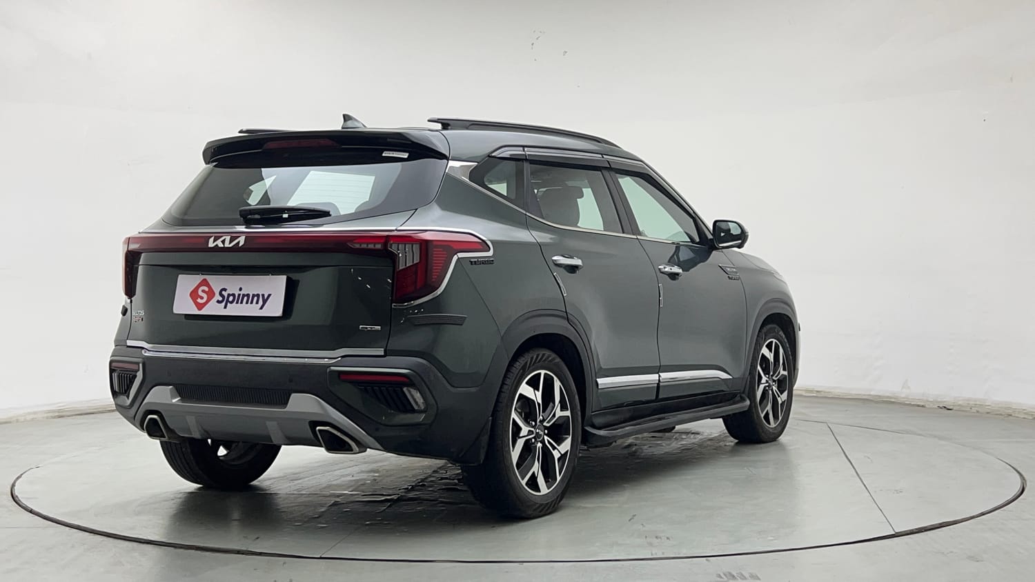 Used 2024 Kia Seltos GTX Plus 1.5 Turbo Petrol DCT Petrol Automatic exterior RIGHT REAR CORNER VIEW