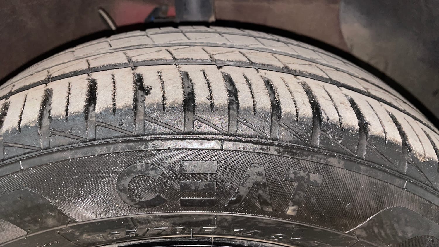 Used 2023 Hyundai Grand i10 Nios Sportz 1.2 Kappa VTVT Petrol Manual tyres RIGHT FRONT TYRE TREAD VIEW