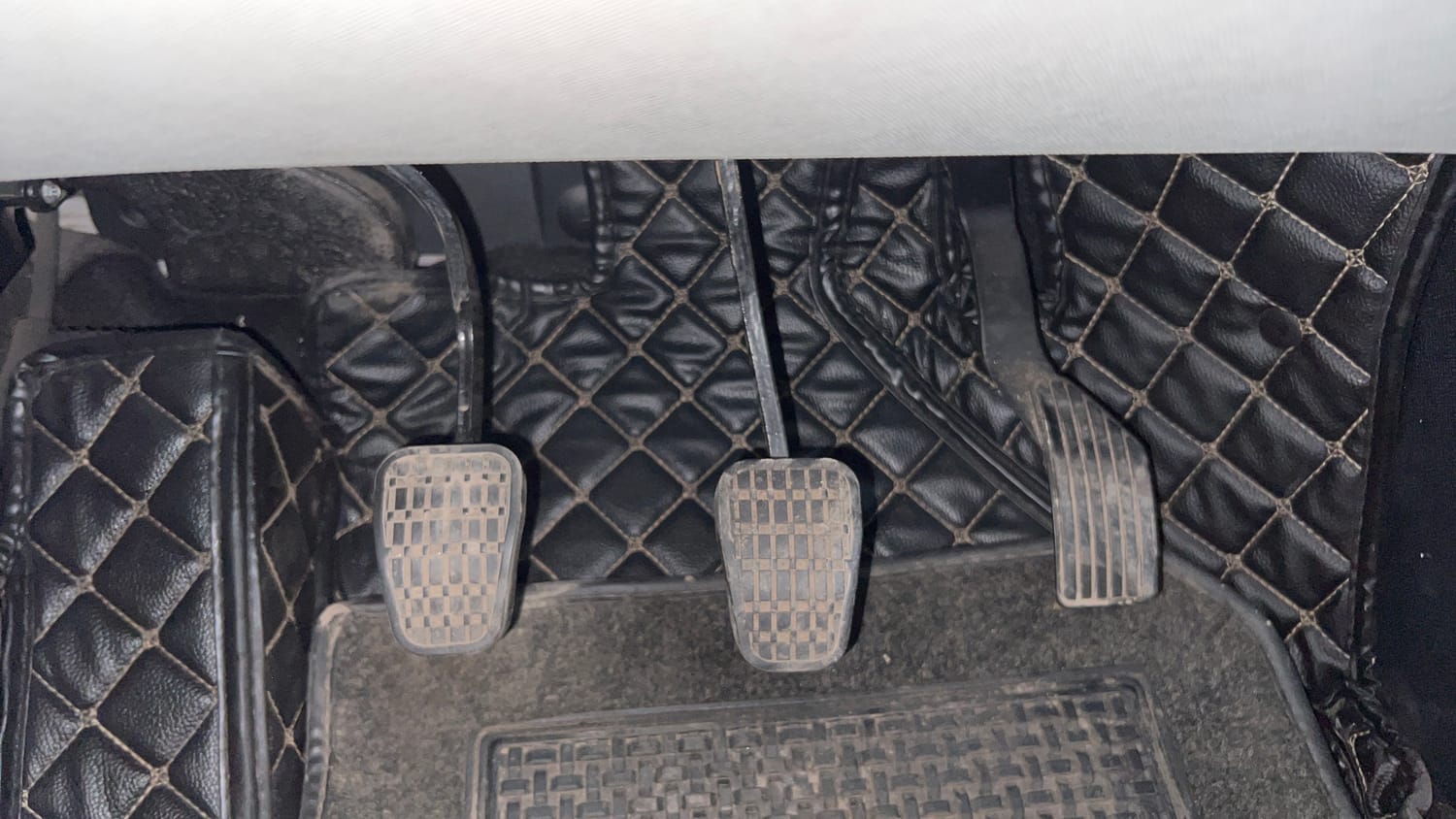 Used 2024 Tata Altroz XM Petrol Petrol Manual interior PEDALS VIEW