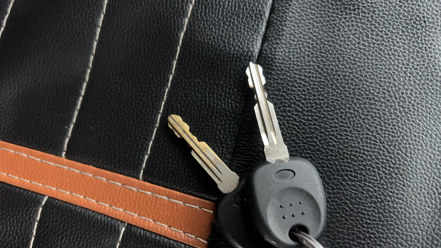 Used 2018 Hyundai Santro Magna Petrol Manual extra CAR KEY VIEW