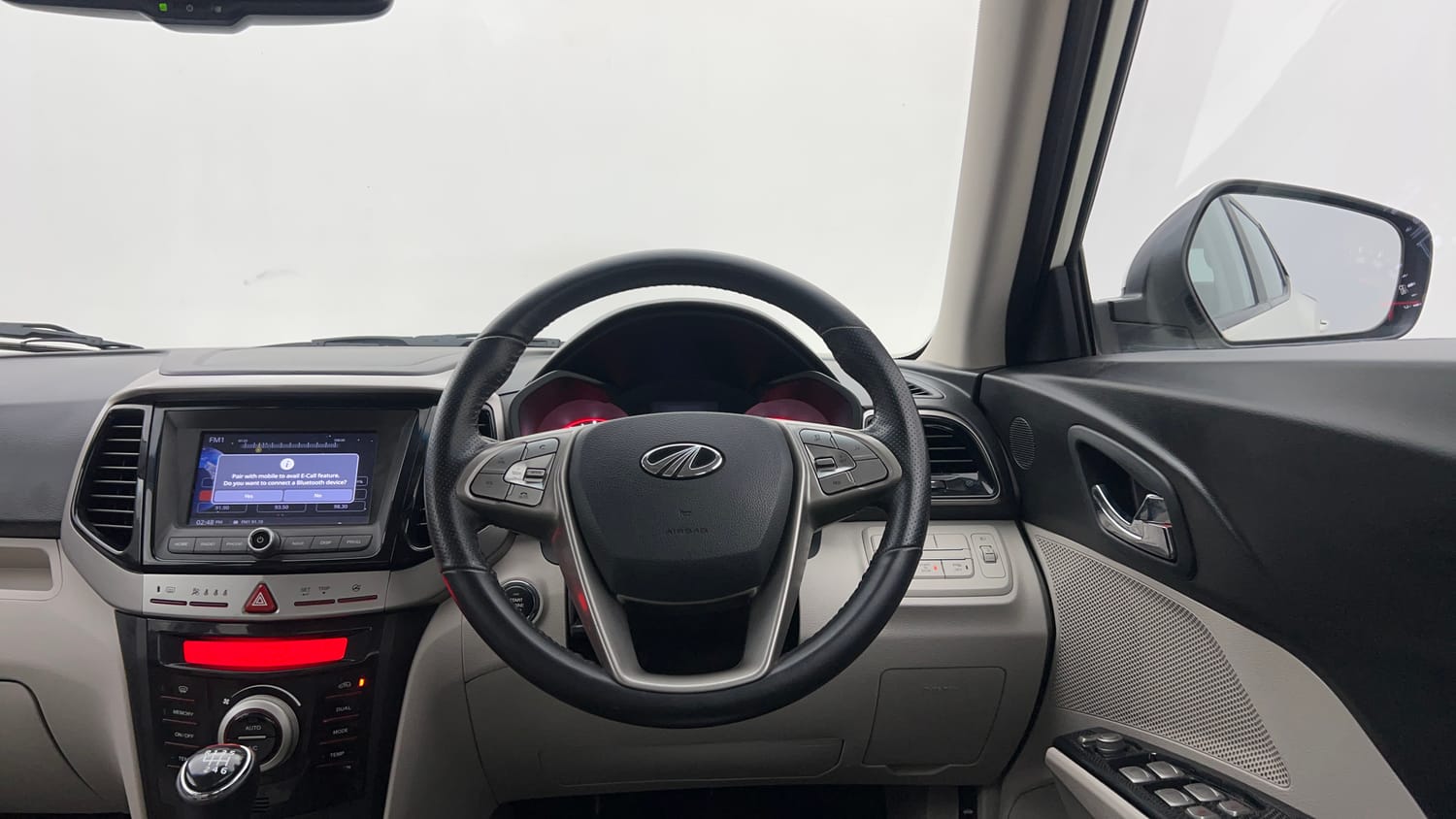 Used 2021 Mahindra XUV 300 W8 (O) 1.2 Petrol Petrol Manual interior STEERING VIEW
