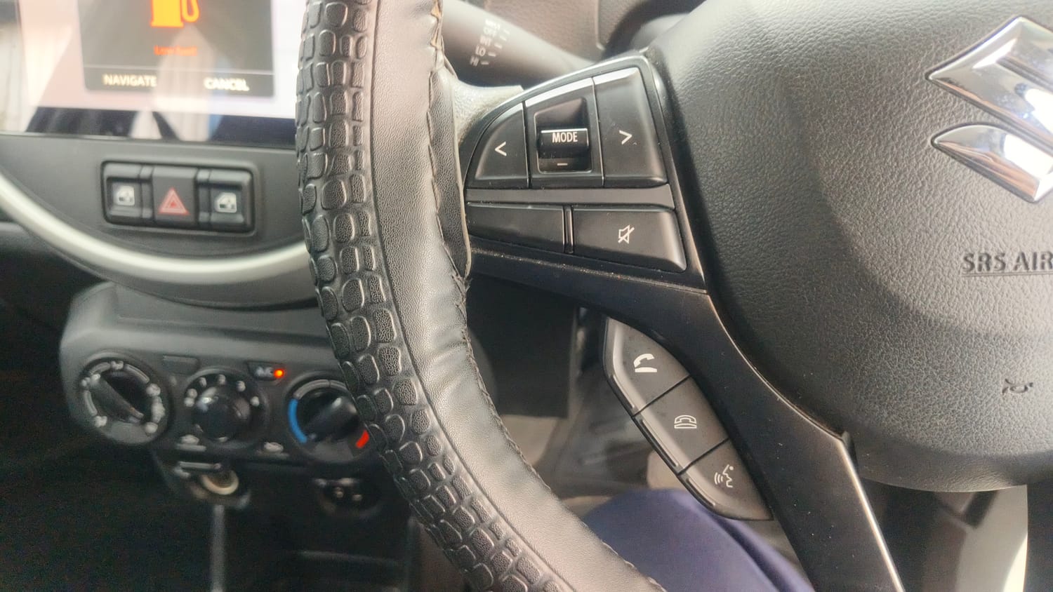 Used 2023 Maruti Suzuki S-Presso VXi Plus (O) AMT Petrol Automatic top_features Steering mounted controls