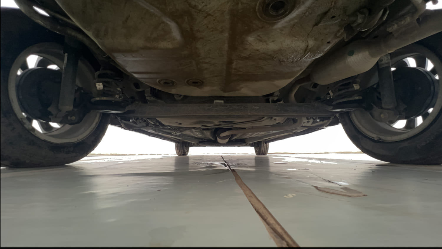 Used 2024 Maruti Suzuki Wagon R ZXI Plus 1.2 Petrol Manual extra REAR UNDERBODY VIEW (TAKEN FROM REAR)