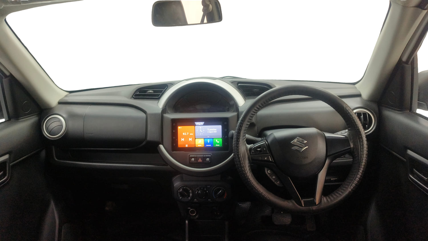 Used 2023 Maruti Suzuki S-Presso VXi Plus (O) AMT Petrol Automatic interior DASHBOARD VIEW