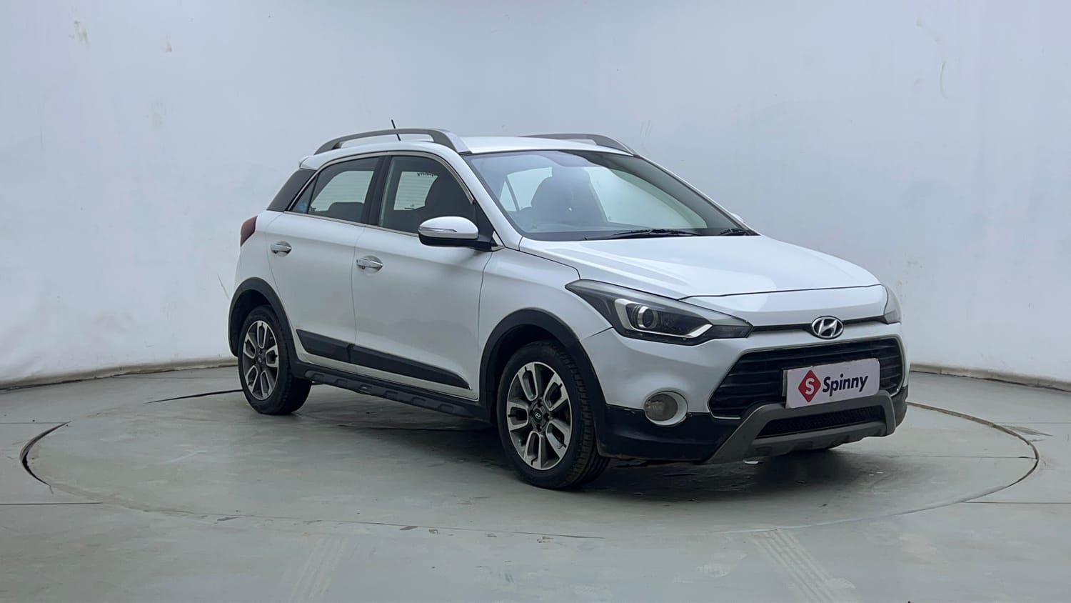 Used 2015 Hyundai i20 Active 1.2 S Petrol Manual exterior RIGHT FRONT CORNER VIEW