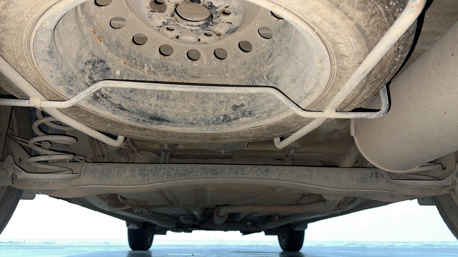 Used 2022 Maruti Suzuki New Ertiga VXi Petrol Manual extra REAR UNDERBODY VIEW (TAKEN FROM REAR)