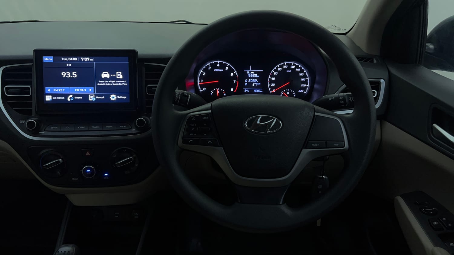 Used 2022 Hyundai Verna S Plus 1.5 VTVT Petrol Manual interior STEERING VIEW