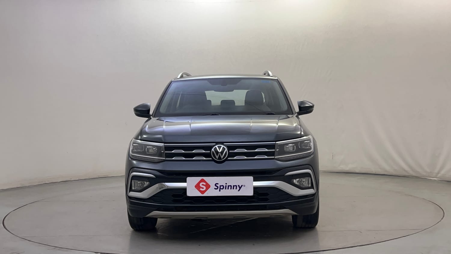 Used 2023 Volkswagen Taigun Topline 1.0 TSI MT Petrol Manual exterior FRONT VIEW