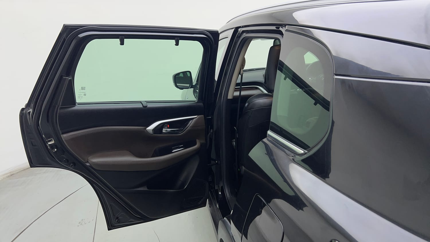 Used 2025 Toyota Urban Cruiser Hyryder V Hybrid Hybrid Automatic interior LEFT REAR DOOR OPEN VIEW