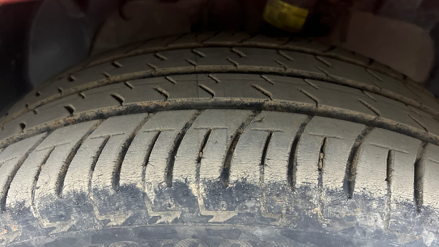 Used 2017 Ford EcoSport Titanium+ 1.5L TDCi Diesel Manual tyres LEFT FRONT TYRE TREAD VIEW