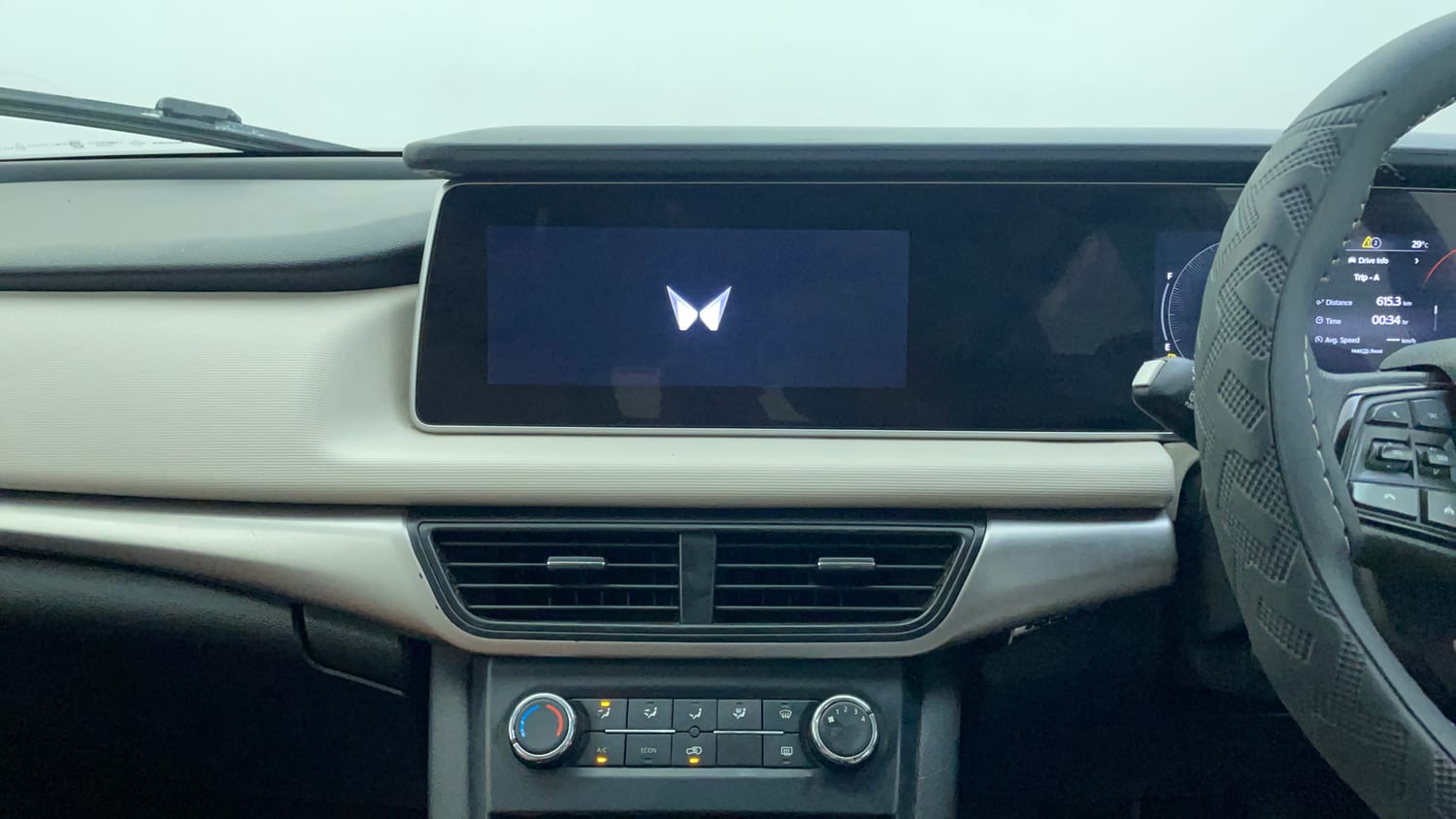 Used 2022 Mahindra XUV700 AX 5 Petrol AT 5 STR Petrol Automatic interior MUSIC SYSTEM & AC CONTROL VIEW