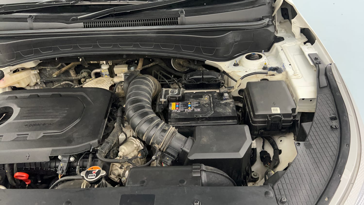 Used 2024 Kia Seltos HTE 1.5 Diesel MT Diesel Manual engine ENGINE LEFT SIDE VIEW