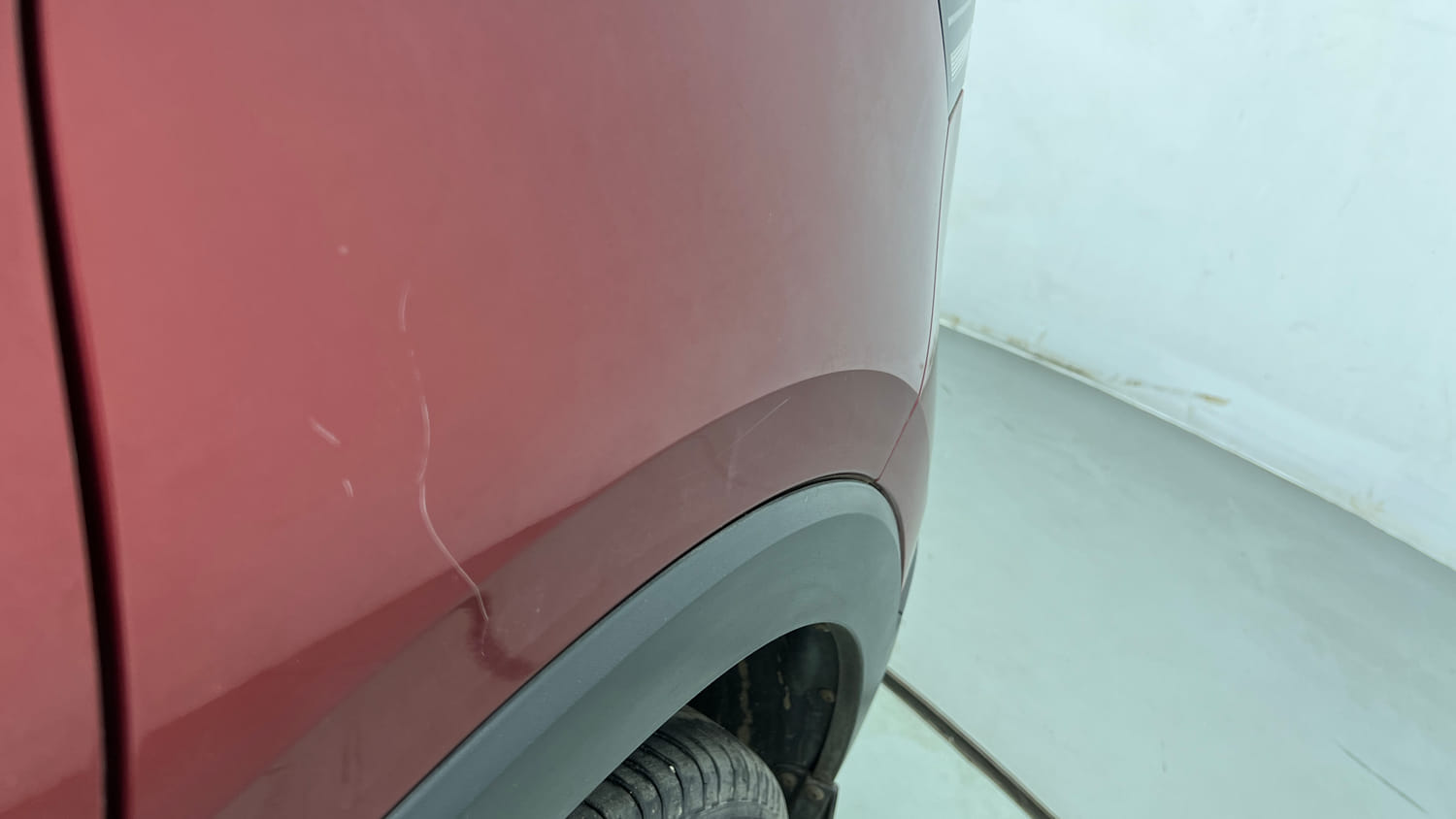Used 2022 Volkswagen Taigun GT Plus 1.5 TSI DSG Petrol Automatic dents MINOR SCRATCH