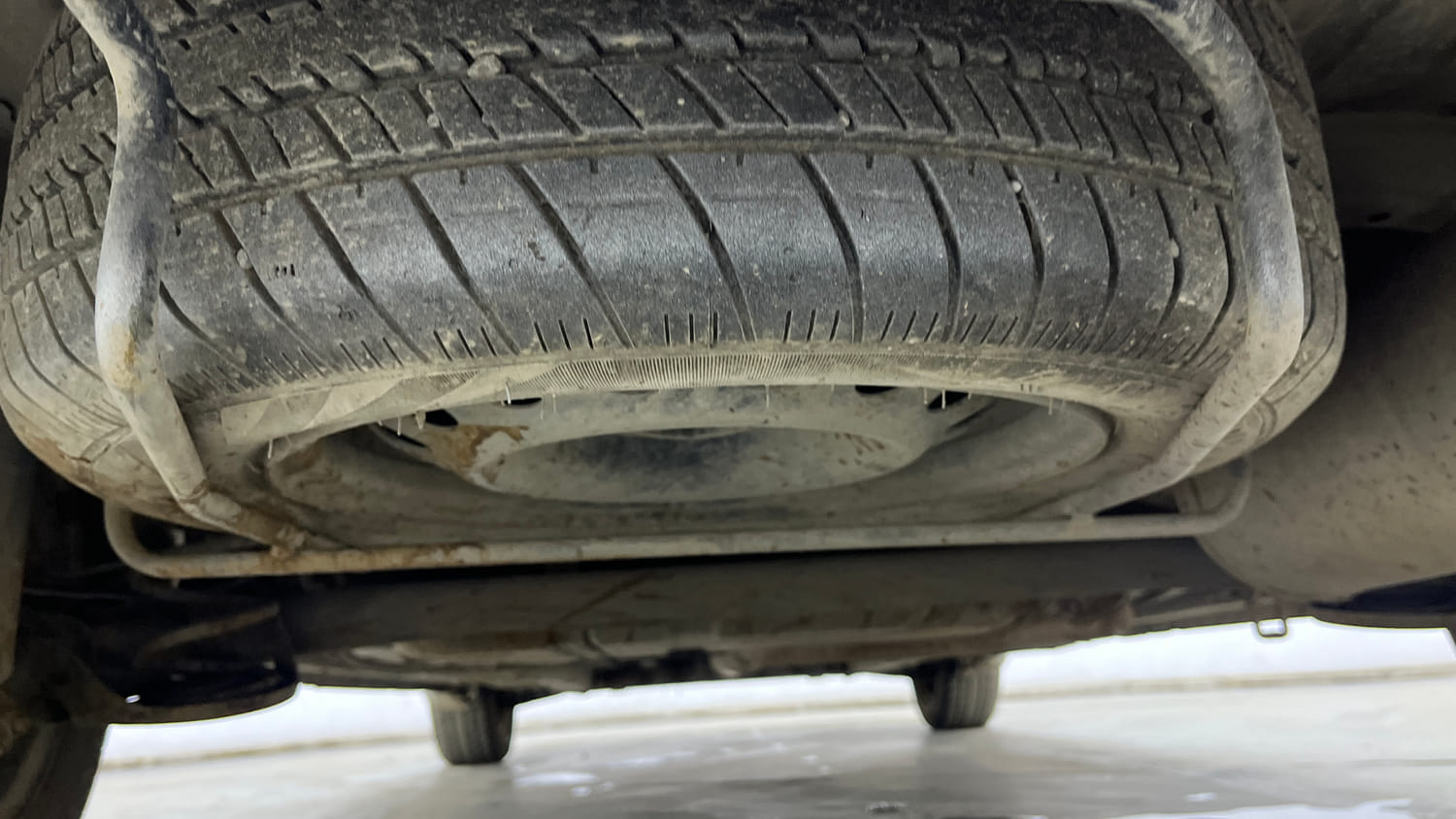 Used 2017 Maruti Suzuki Ertiga VXI Petrol Manual tyres SPARE TYRE VIEW
