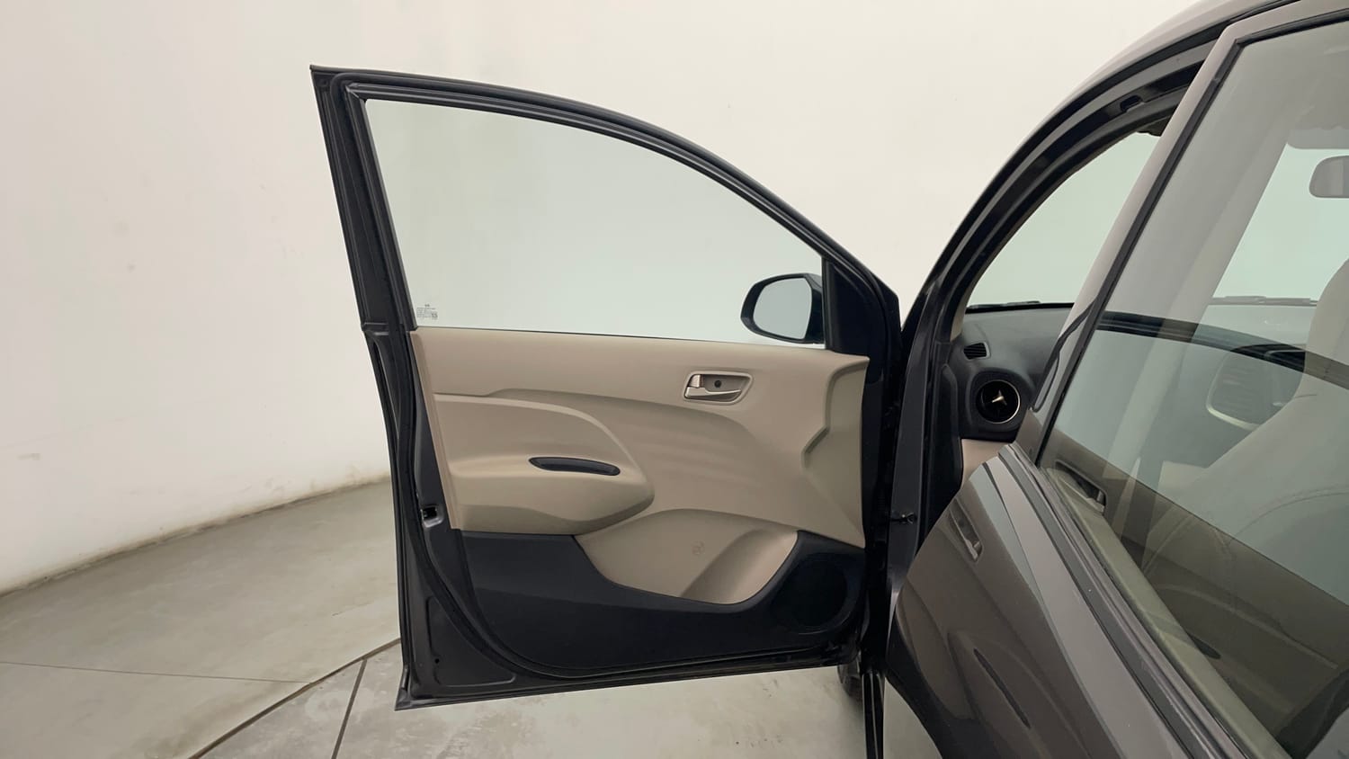 Used 2020 Hyundai Santro Sportz AMT Petrol Automatic interior LEFT FRONT DOOR OPEN VIEW