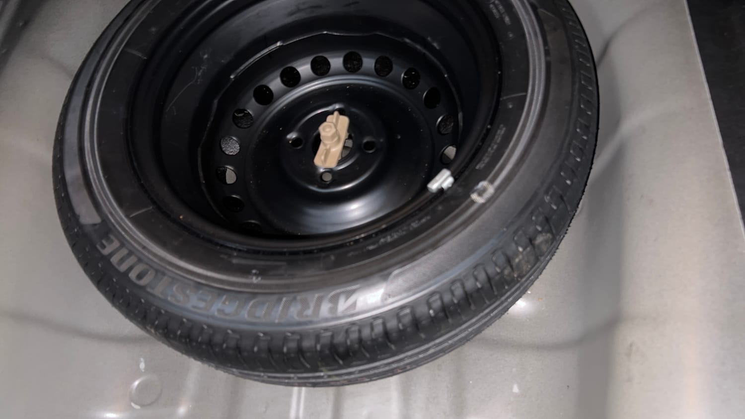 Used 2022 Hyundai Verna S Plus 1.5 VTVT Petrol Manual tyres SPARE TYRE VIEW