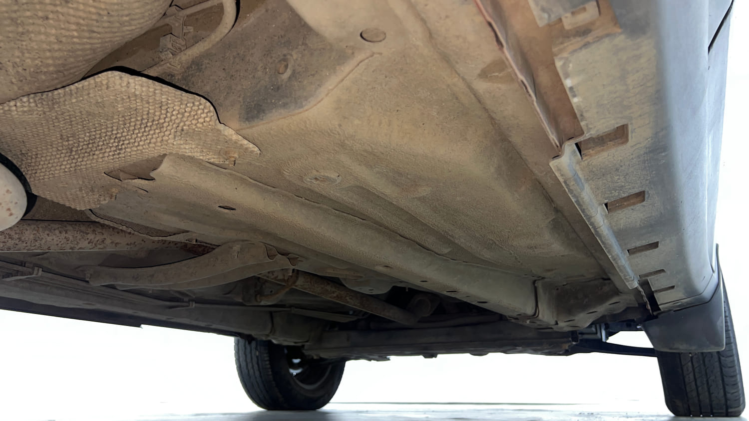 Used 2015 Ford EcoSport Ambiente 1.5 TDCi Diesel Manual extra REAR RIGHT UNDERBODY VIEW