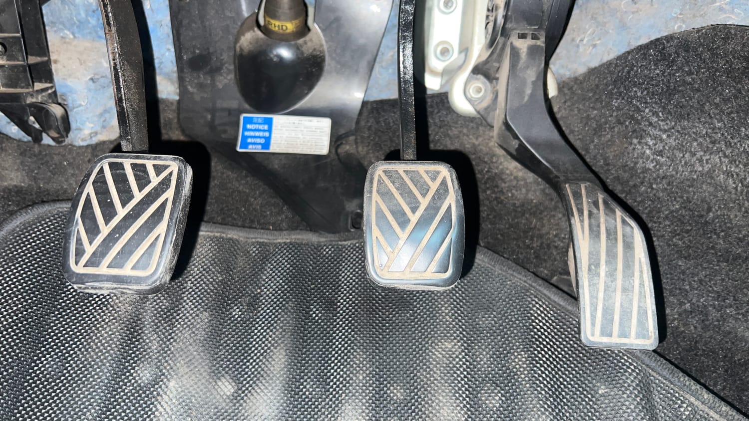 Used 2017 Maruti Suzuki Swift Lxi (O) Petrol Manual interior PEDALS VIEW