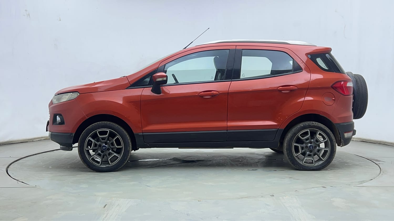 Used 2017 Ford EcoSport Titanium+ 1.5L TDCi Diesel Manual exterior LEFT SIDE VIEW