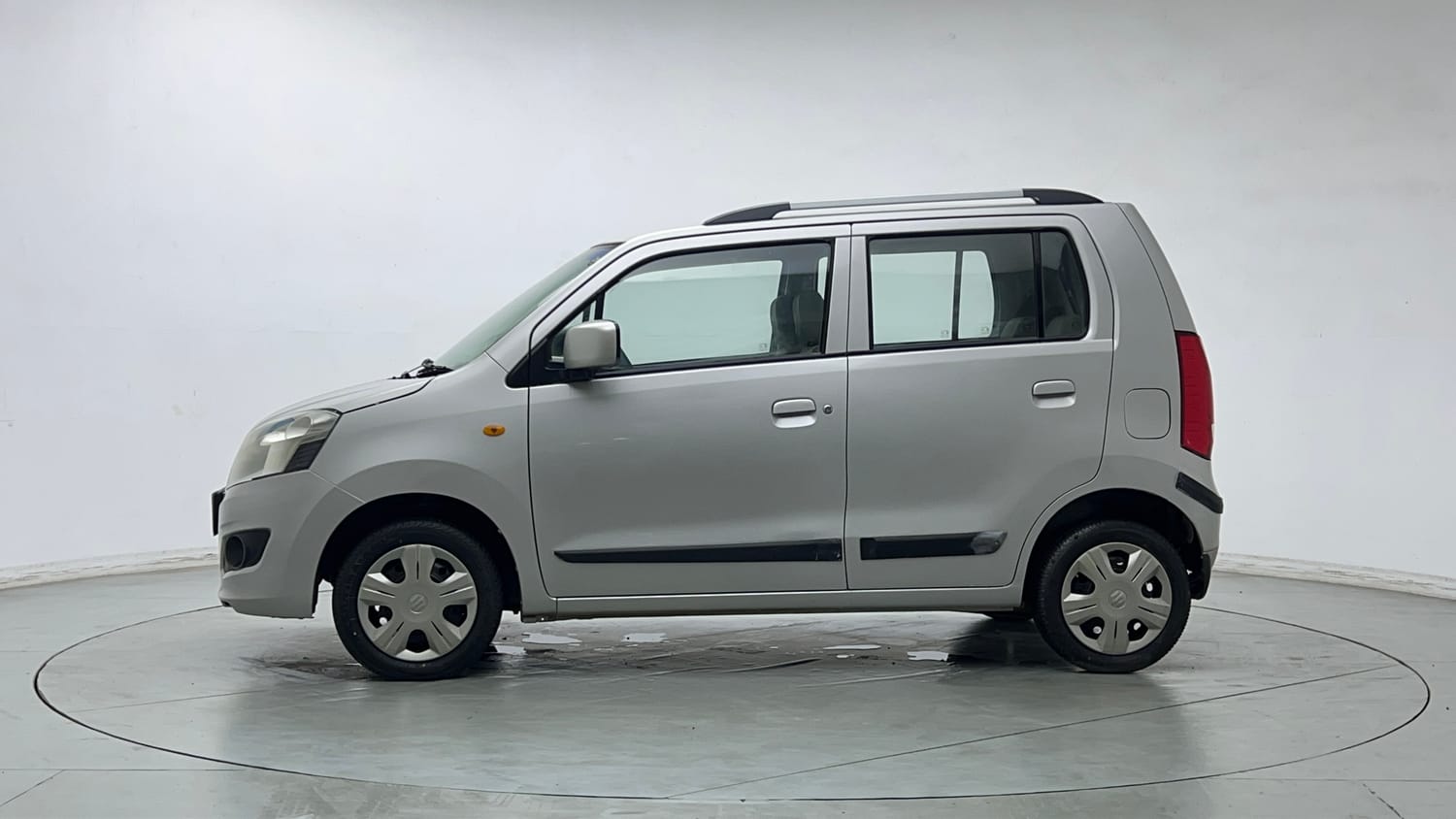Used 2014 Maruti Suzuki Wagon R VXI Petrol Manual exterior LEFT SIDE VIEW