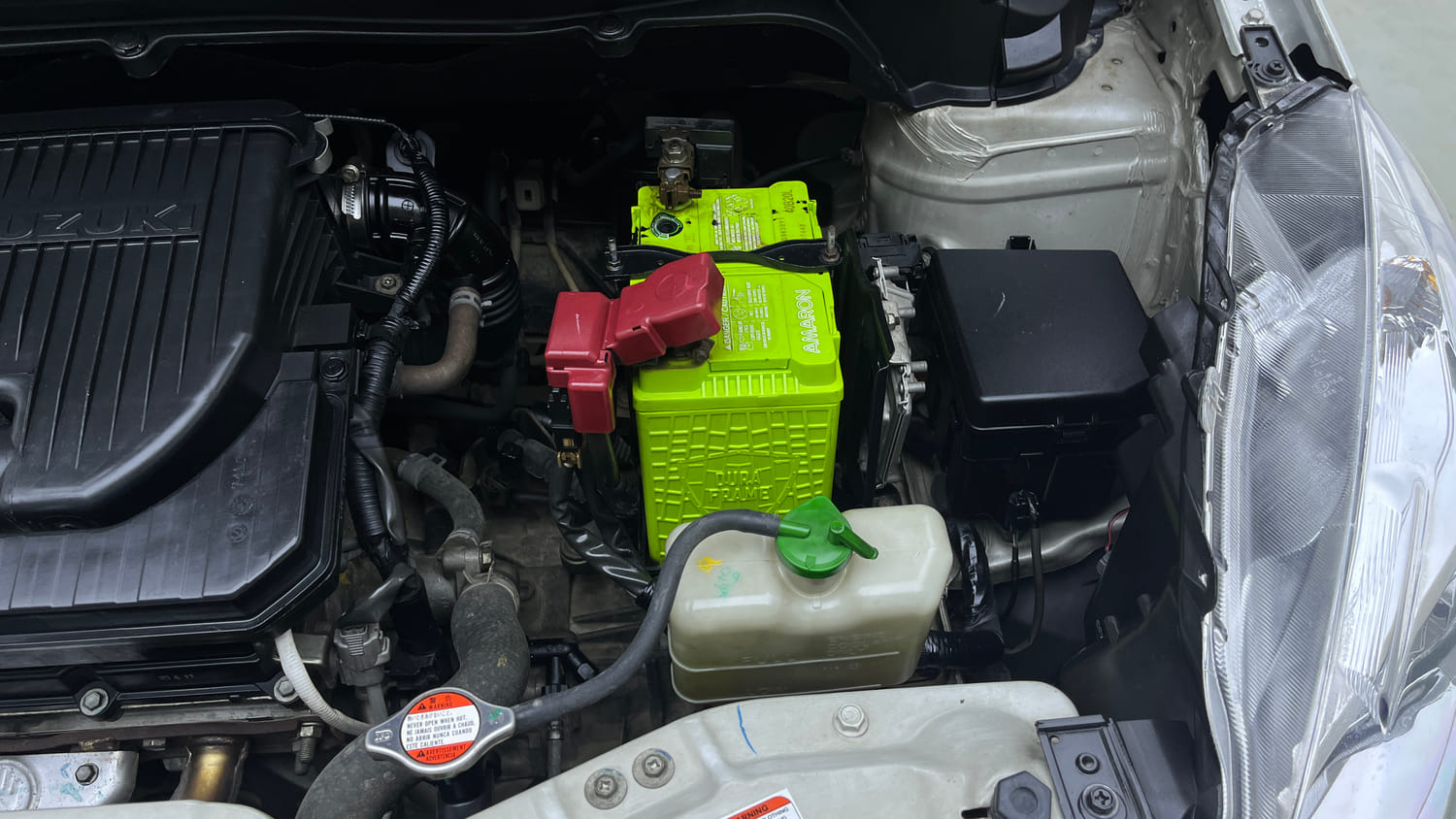 Used 2017 Maruti Suzuki Ertiga VXI Petrol Manual engine ENGINE LEFT SIDE VIEW