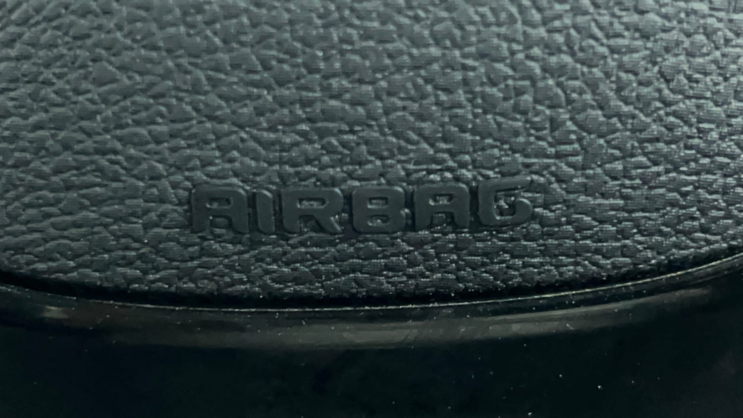 Used 2022 Tata Nexon XM Petrol Manual top_features Airbags