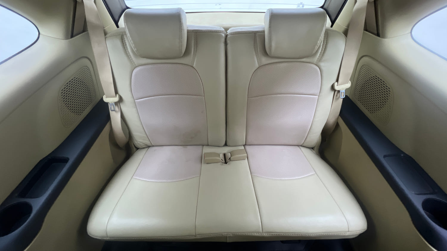 Used 2015 Honda Mobilio S Petrol Petrol Manual interior THIRD ROW SEAT