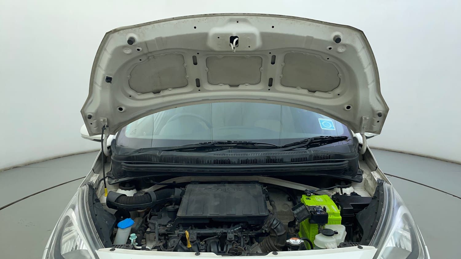 Used 2014 Hyundai Xcent S 1.2 Petrol Manual engine ENGINE & BONNET OPEN FRONT VIEW