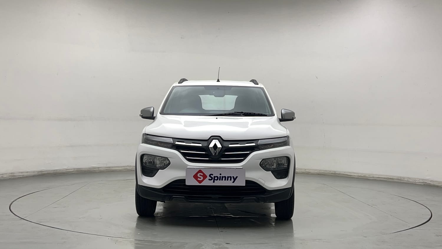 Used 2020 Renault Kwid 1.0 RXT AMT Opt Petrol Automatic exterior FRONT VIEW