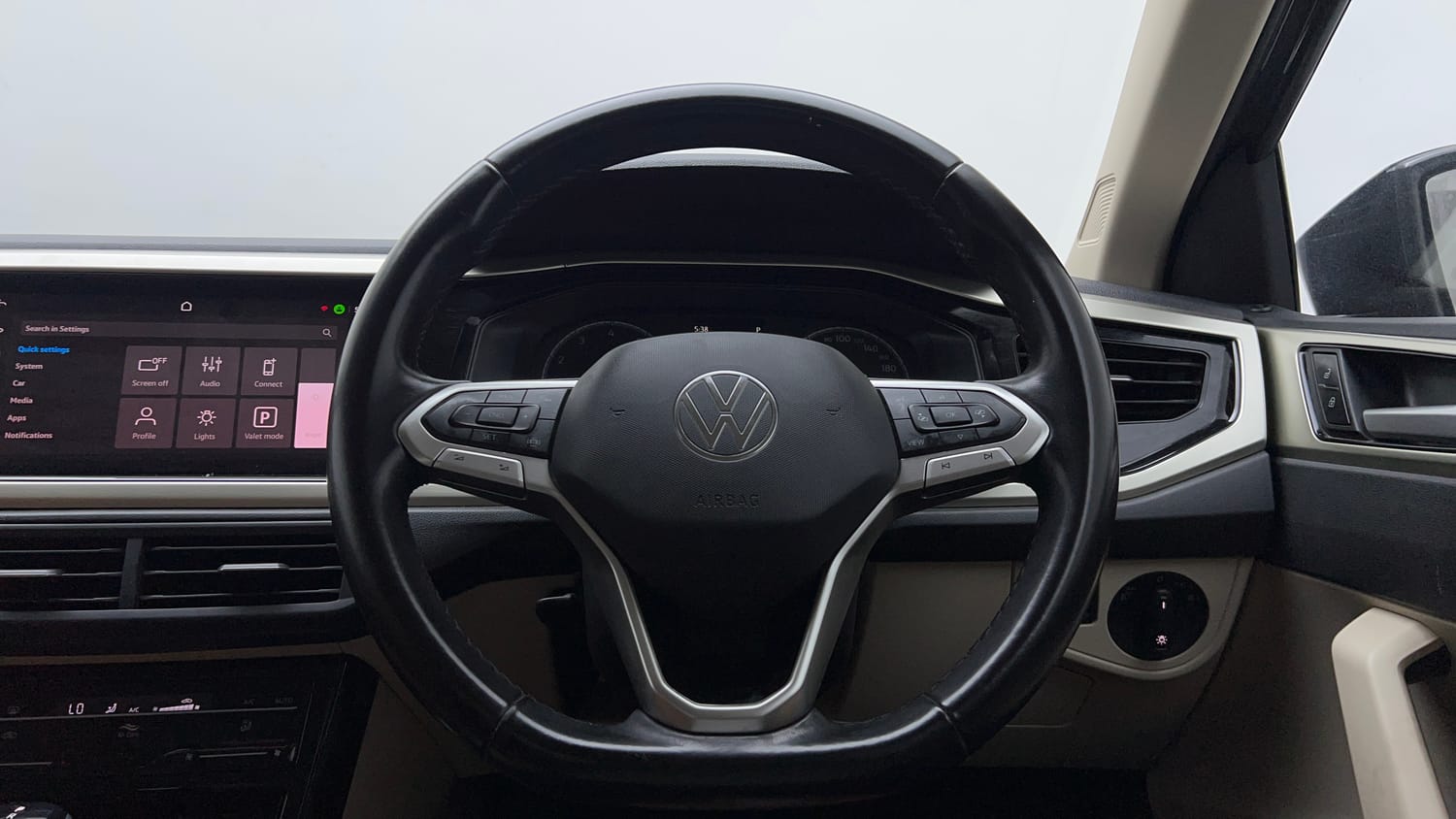 Used 2023 Volkswagen Virtus Highline 1.0 TSI AT Petrol Automatic interior STEERING VIEW