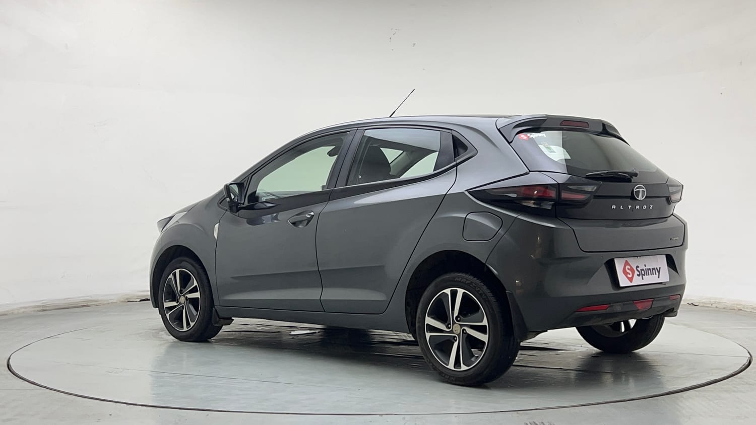 Used 2022 Tata Altroz XZ Plus i-Turbo Petrol Petrol Manual exterior LEFT REAR CORNER VIEW