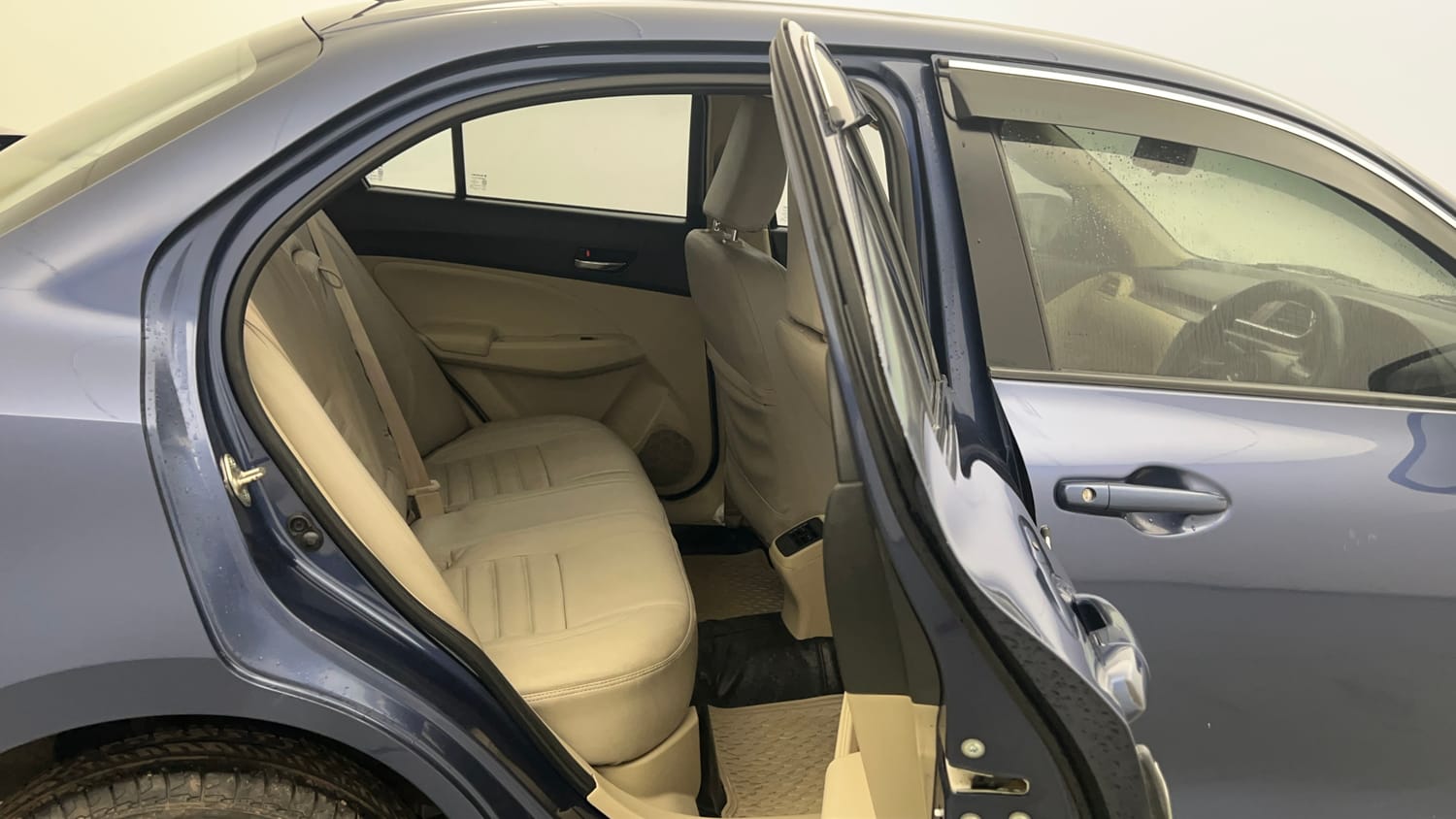 Used 2022 Maruti Suzuki Dzire VXi Petrol Manual interior RIGHT SIDE REAR DOOR CABIN VIEW