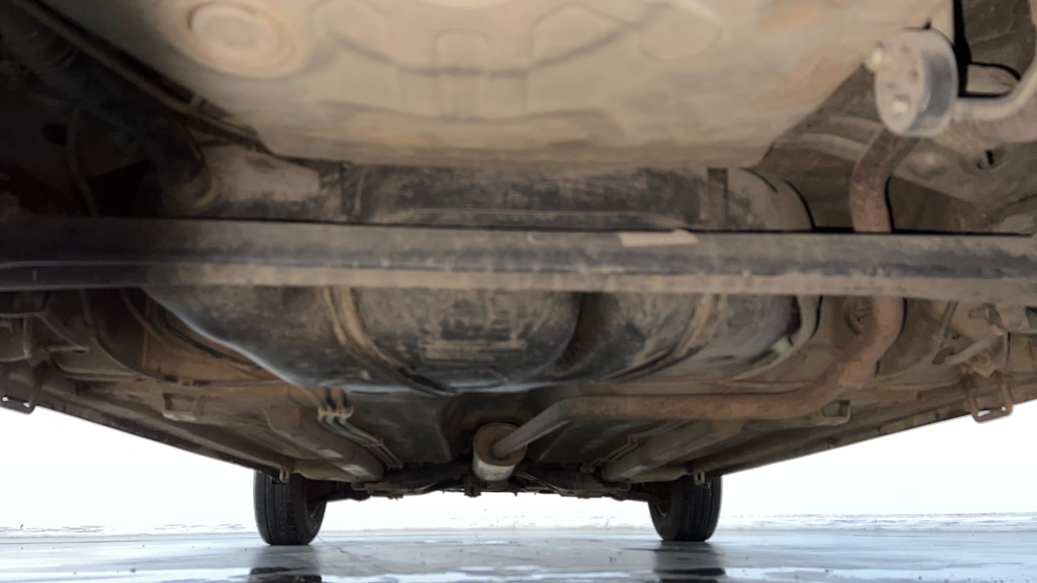 Used 2016 Maruti Suzuki Celerio VXi CNG Cng Manual extra REAR UNDERBODY VIEW (TAKEN FROM REAR)