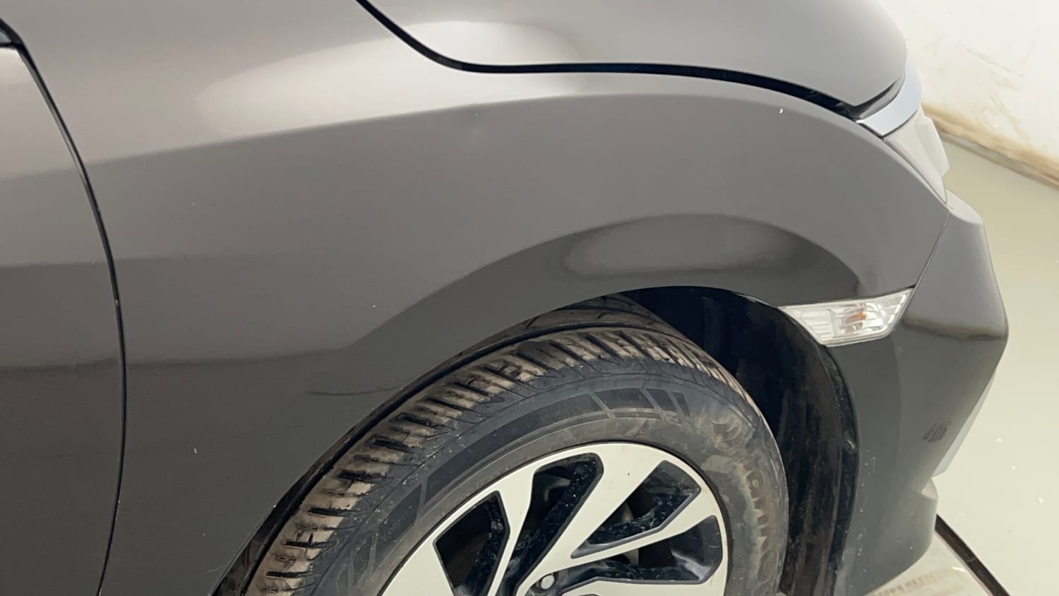 Used 2019 Honda Civic V CVT Petrol Petrol Automatic dents MINOR SCRATCH