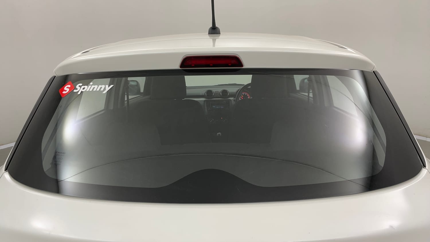 Used 2019 Maruti Suzuki Swift VXi Petrol Manual exterior BACK WINDSHIELD VIEW