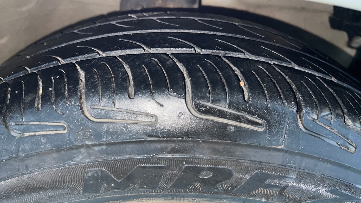 Used 2018 Maruti Suzuki Celerio VXi CNG Cng Manual tyres RIGHT FRONT TYRE TREAD VIEW