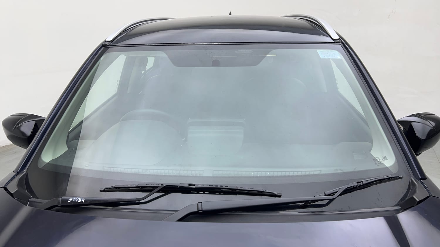 Used 2025 Maruti Suzuki Grand Vitara Delta CNG Cng Manual exterior FRONT WINDSHIELD VIEW