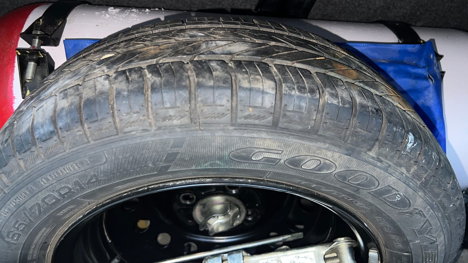 Used 2018 Maruti Suzuki Celerio VXi CNG Cng Manual tyres SPARE TYRE VIEW