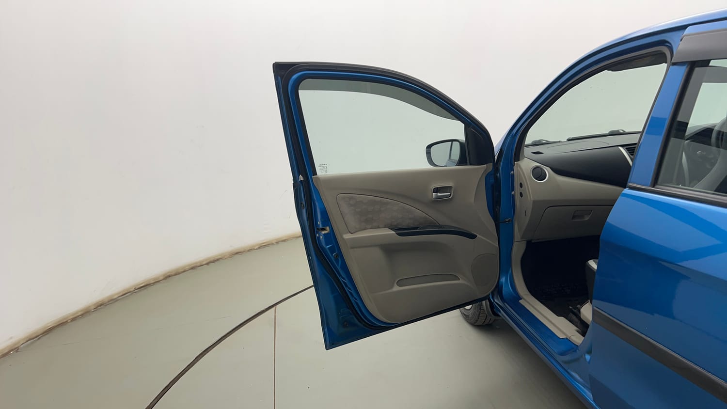Used 2017 Maruti Suzuki Celerio ZXi Opt Petrol Manual interior LEFT FRONT DOOR OPEN VIEW
